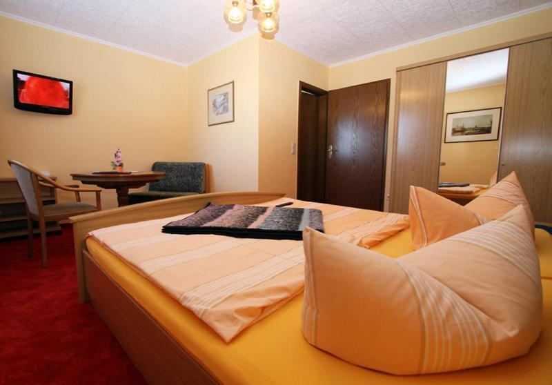 Familienhotel Zur Linde Panschwitz-Kuckau Quarto foto